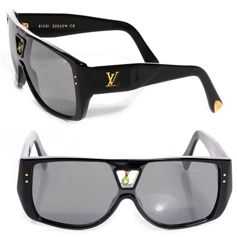 LOUIS VUITTON Acetate Peridot Bindi Sunglasses Black